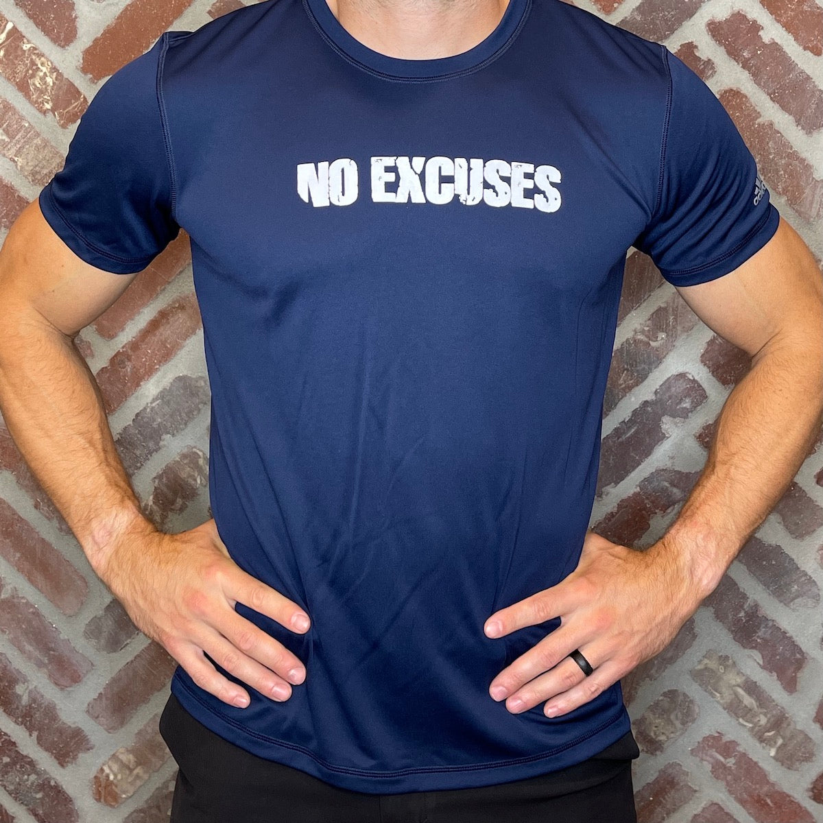 MK Supplements NO EXCUSES T-Shirt in Navy.